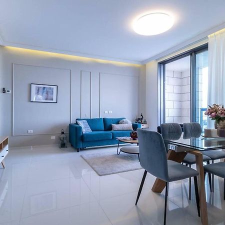 Magical 2Br/Parking With Amazing View, City Center Yerusalem Bagian luar foto