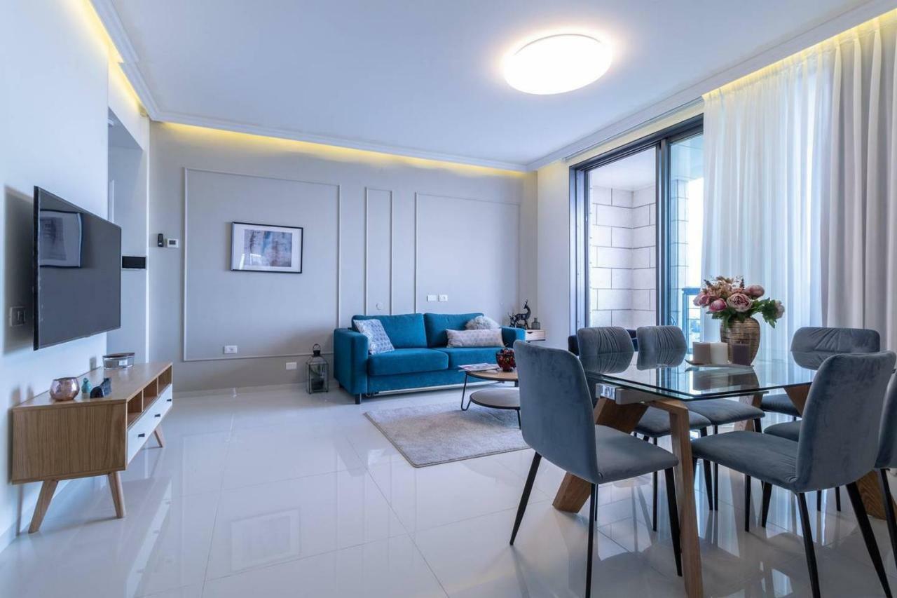 Magical 2Br/Parking With Amazing View, City Center Yerusalem Bagian luar foto