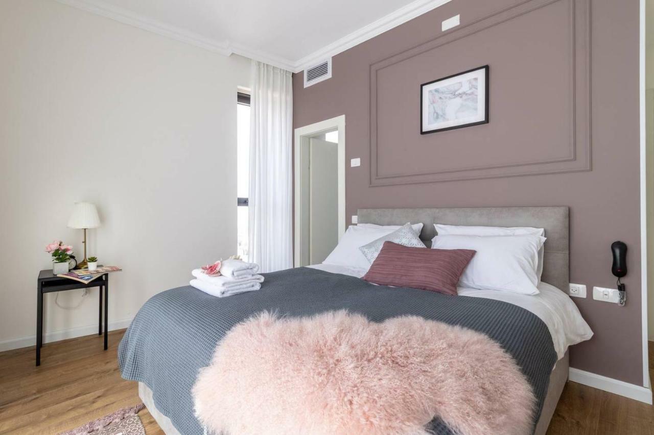 Magical 2Br/Parking With Amazing View, City Center Yerusalem Bagian luar foto
