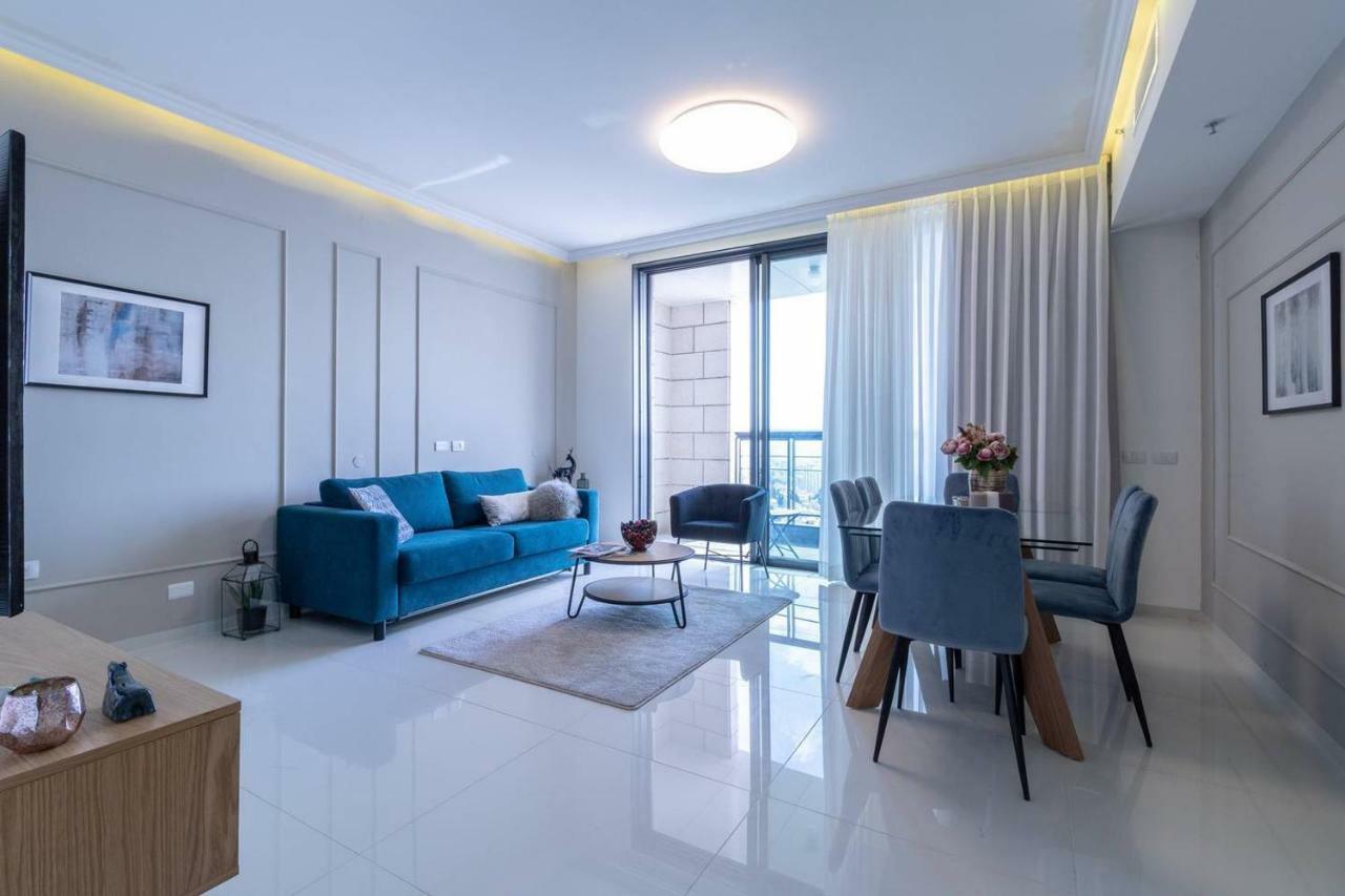 Magical 2Br/Parking With Amazing View, City Center Yerusalem Bagian luar foto