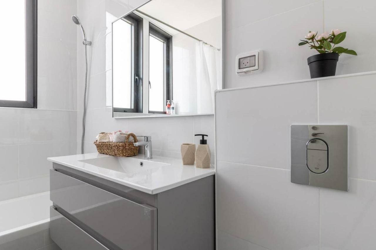 Magical 2Br/Parking With Amazing View, City Center Yerusalem Bagian luar foto