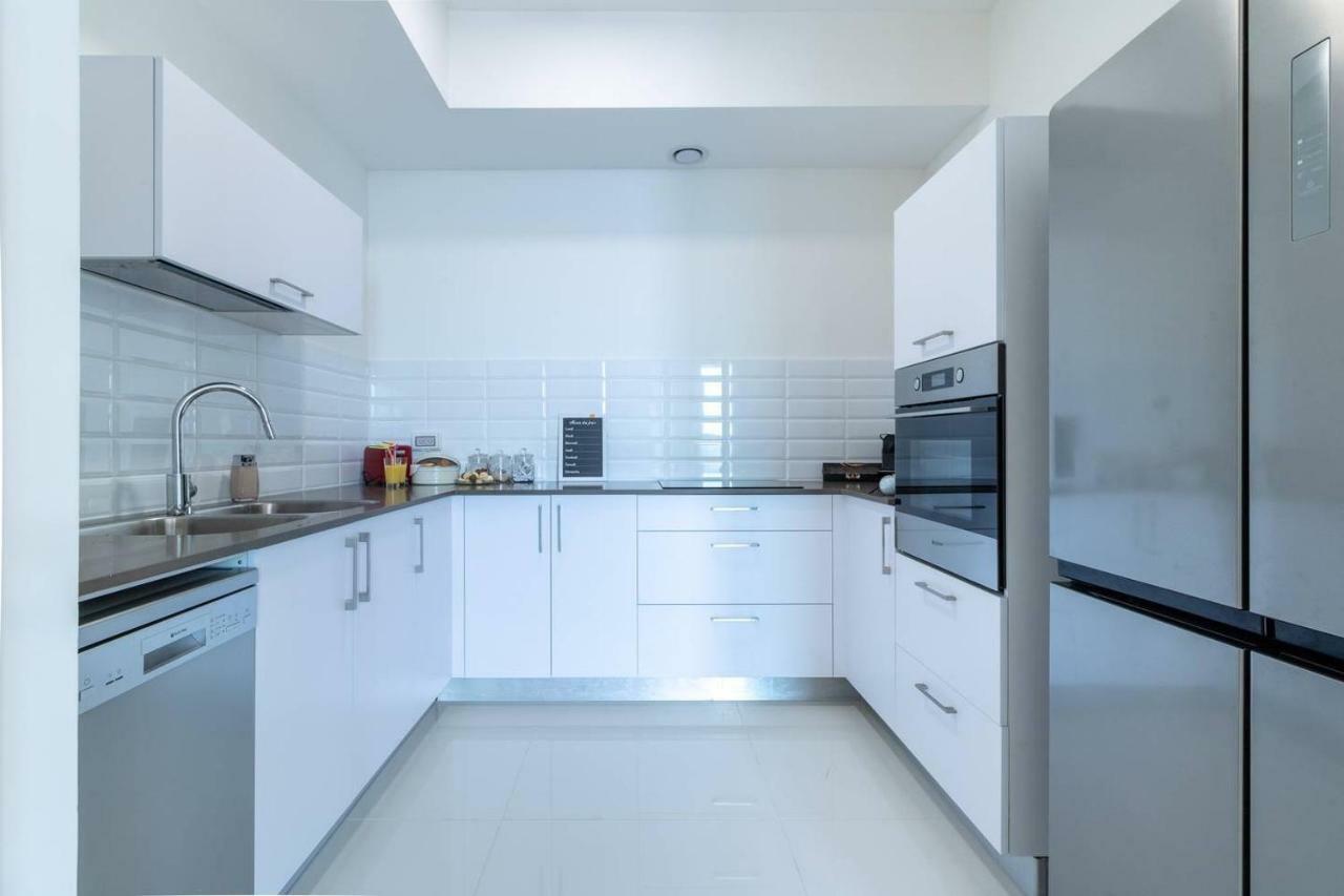 Magical 2Br/Parking With Amazing View, City Center Yerusalem Bagian luar foto